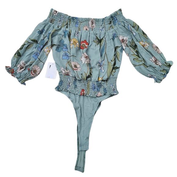 OffShoulder Bodysuit ASTR Lucy Size XS Sage Green Floral Smocked Ruffle Crop NWT - Picture 9 of 9